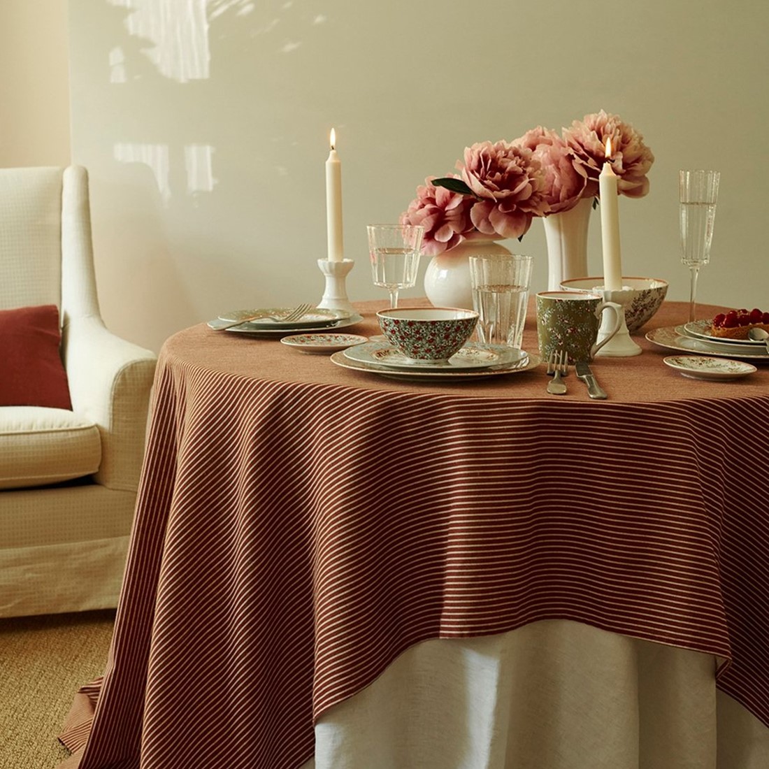 Laura Ashley Giftset 4 Plates 18 cm .