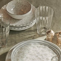 Laura Ashley Bord 26 cm Bloem decor WCL-3