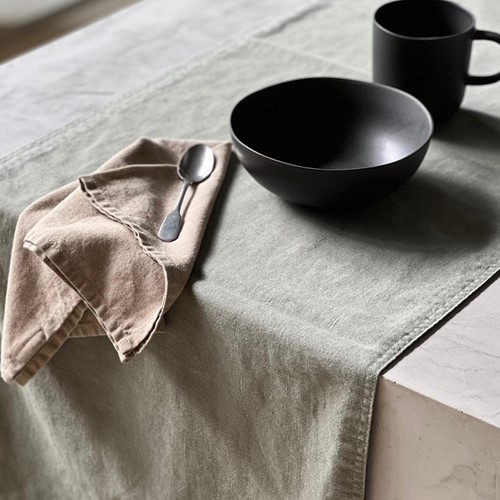 Dutch Rose Napkin-3