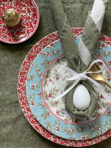 LA Stockbridge Easter