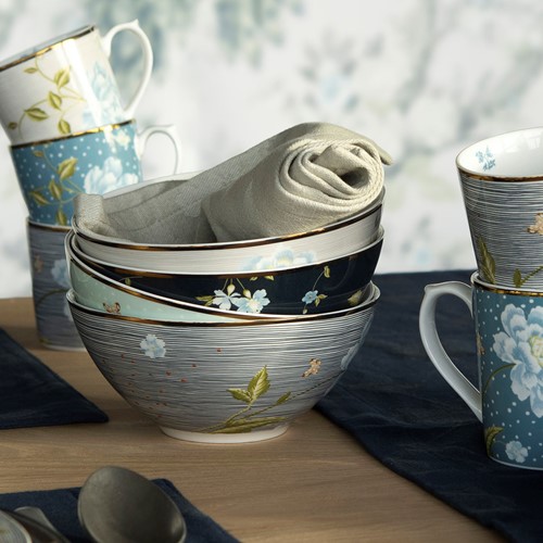 laura-ashley-heritage-collectables-set-4-kommen-cobblestone-pinstripe-182818-5.jpg
